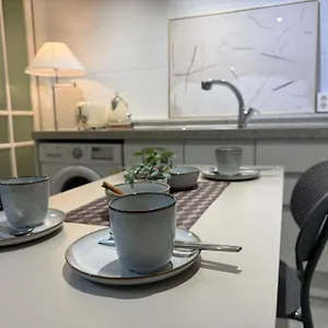 Oasis Apartment